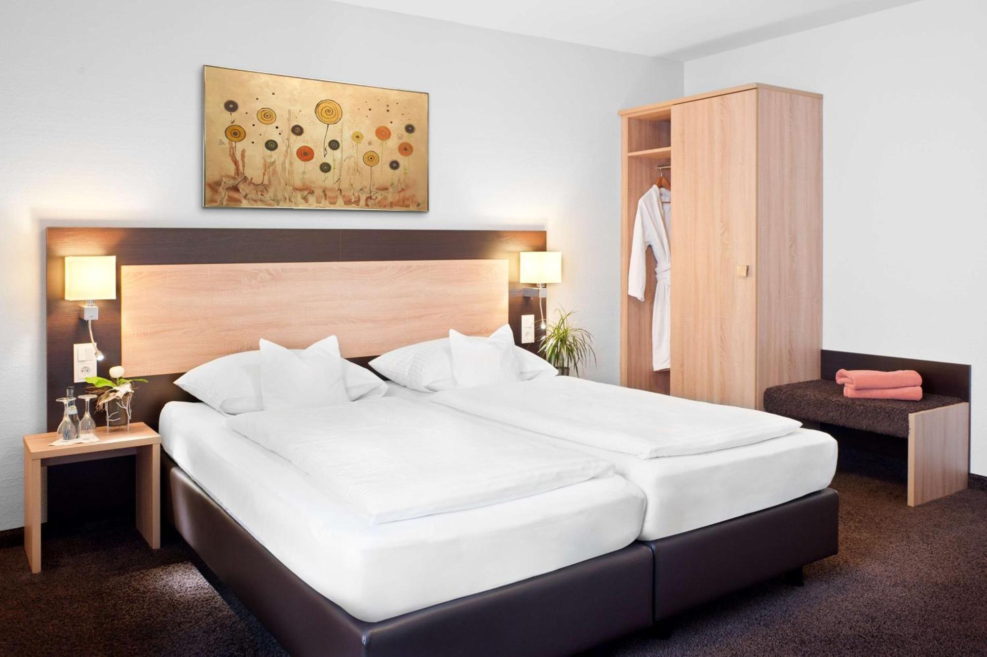 לודוויגסבורג Best Western Hotel Favorit מראה חיצוני תמונה